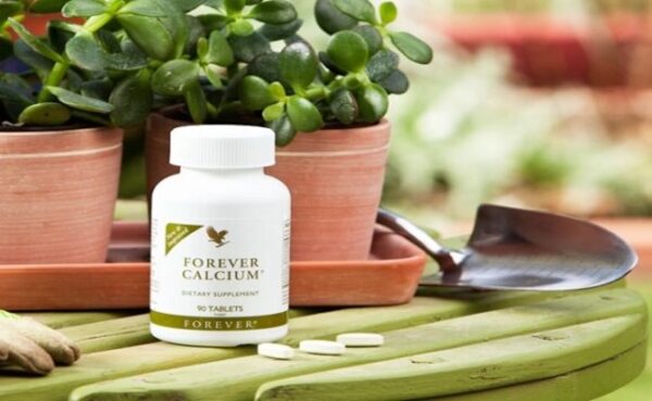 درمان پوکی استخوان با مکمل کلسیم فوراور